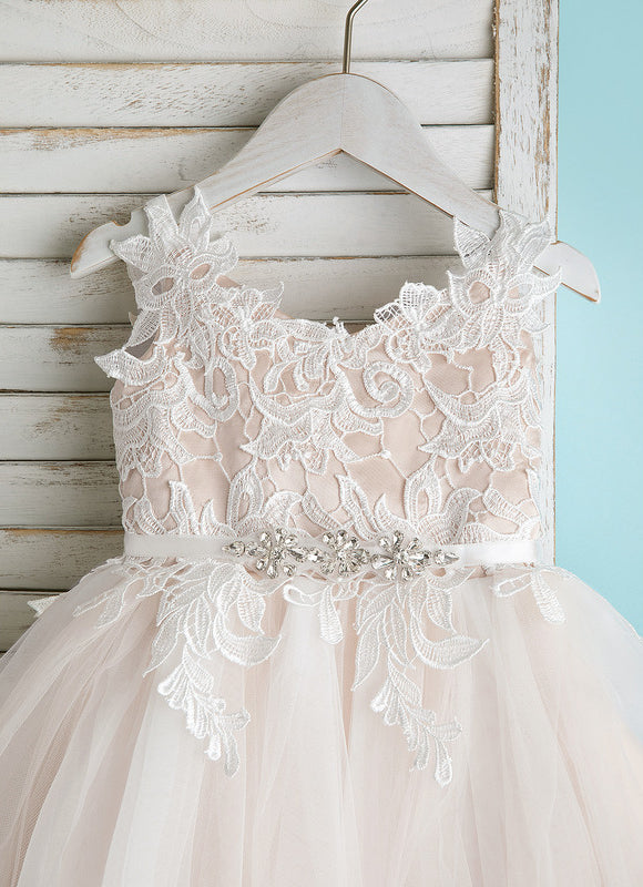 Robe Pastel Blanche Col V Dentelle Tulle - gallery 7
