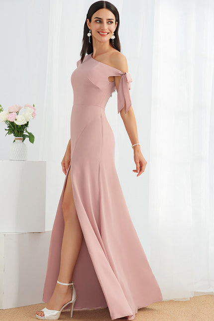 Robe Pastel Rose Décolleté Asymétrique Élégante - gallery 3